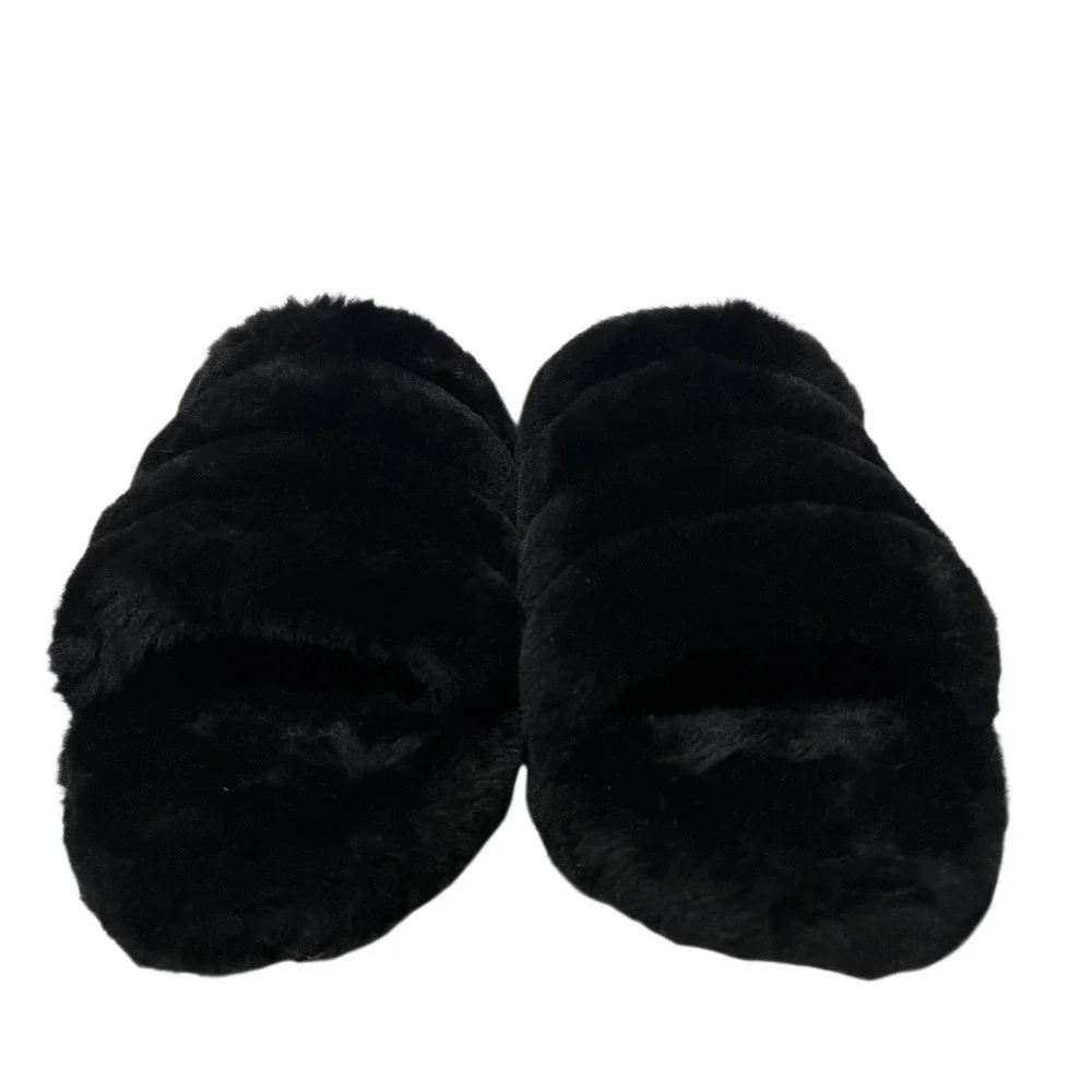 UGG Fluff Yeah Slide in Black Fur, Big Kids US Size 6, NWT